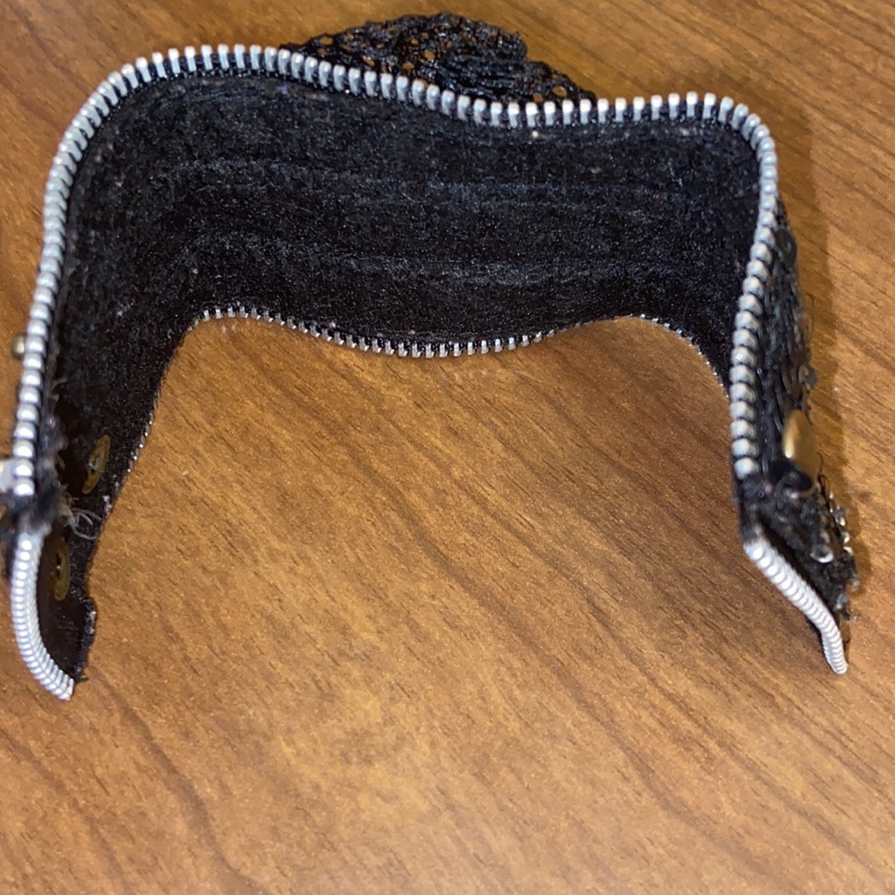 Monster High Black Gothic Sequins & Lace Cuff Snap Closure Bow Skeleton Bracelet - Picture 6 of 7
